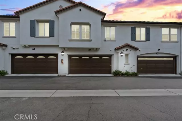 Fontana, CA 92336,15723 Parkhouse DR