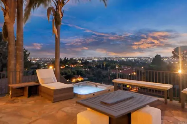 Vista, CA 92084,2073 Elevado Rd