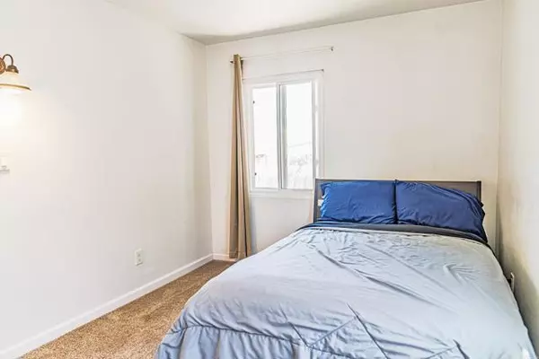 El Cajon, CA 92020,741 N Pierce ST