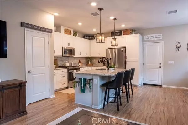 Fontana, CA 92336,5602 Kate WAY 5