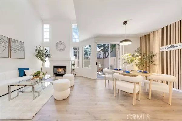 Tustin, CA 92782,13445 Savanna