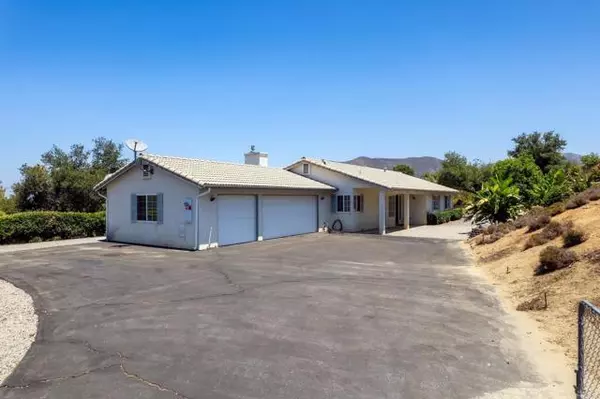 Valley Center, CA 92082,18822 Possum PASS