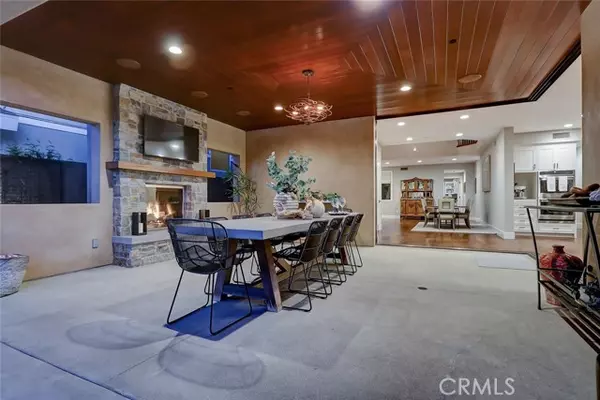 Manhattan Beach, CA 90266,1833 8th ST