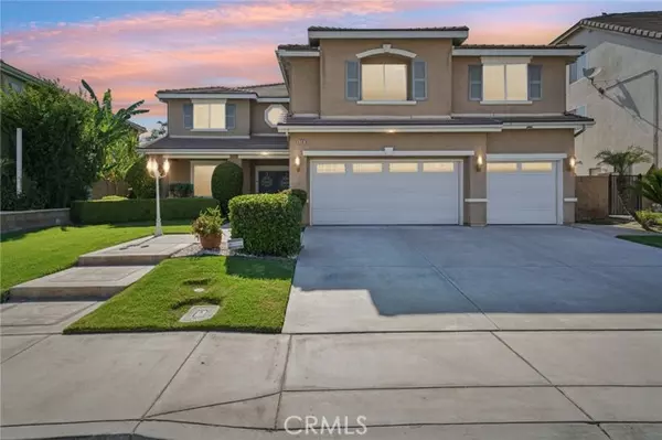 6545 Emerald Downs ST, Eastvale, CA 92880