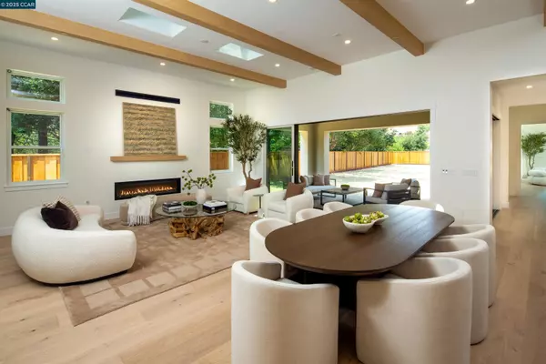 Napa, CA 94558,1015 Borrette CT