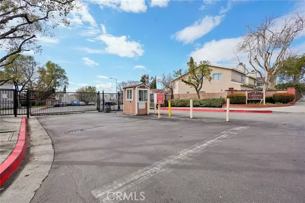 Pacoima, CA 91331,11465 Fox Hollow LN