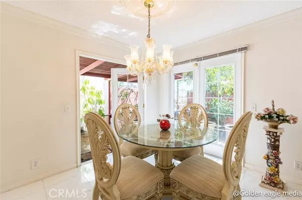 11465 Fox Hollow LN, Pacoima, CA 91331