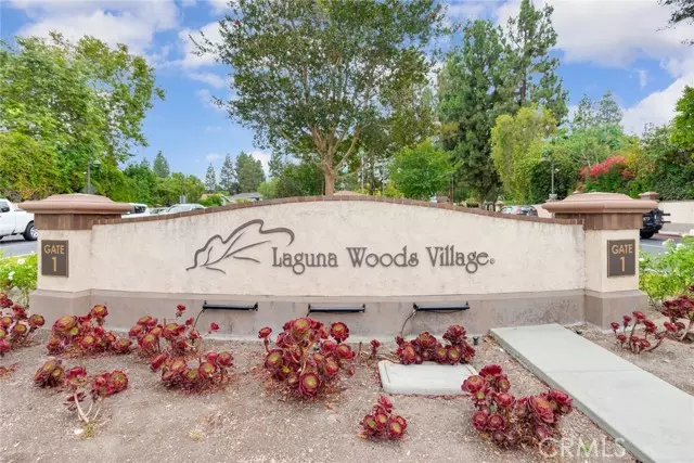 263 Calle Aragon D, Laguna Woods, CA 92637