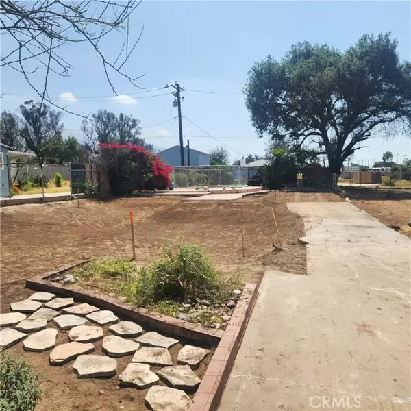 Altadena, CA 91001,2734 Glen AVE