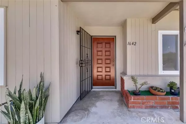 North Tustin, CA 92705,1642 Tiffany PL