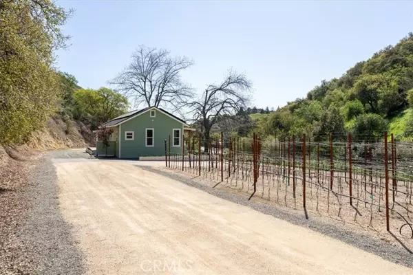 Paso Robles, CA 93446,1530 Peachy Canyon RD