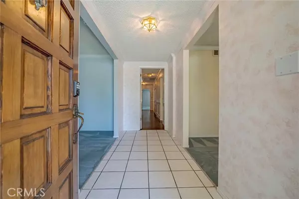 Merced, CA 95348,2983 Pinewood CT