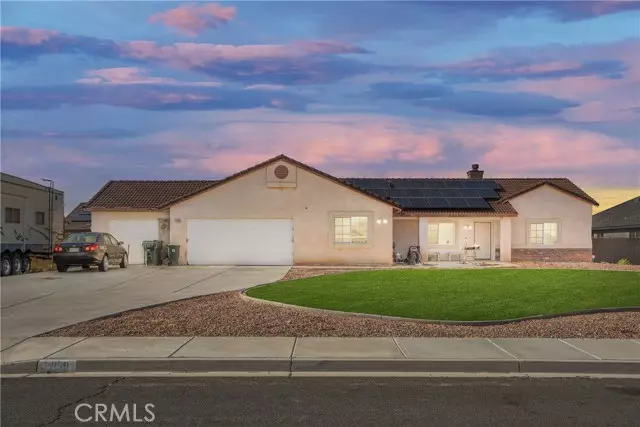 21156 Pinot CT, Apple Valley, CA 92308