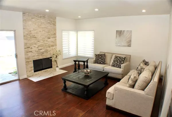 Tarzana, CA 91356,18855 Miranda ST