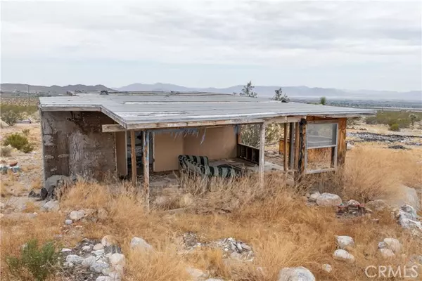 Lucerne Valley, CA 92356,37050 Cheshire RD