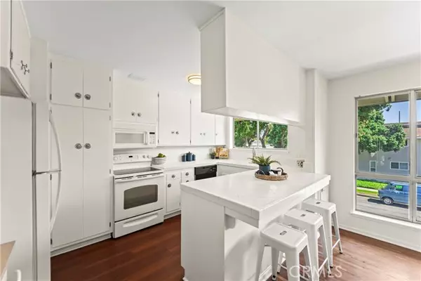 Torrance, CA 90503,3205 Merrill 28