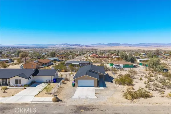 Twentynine Palms, CA 92277,74864 Aladdin DR