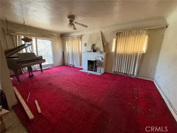 Los Angeles, CA 90032,2132 N Marianna AVE