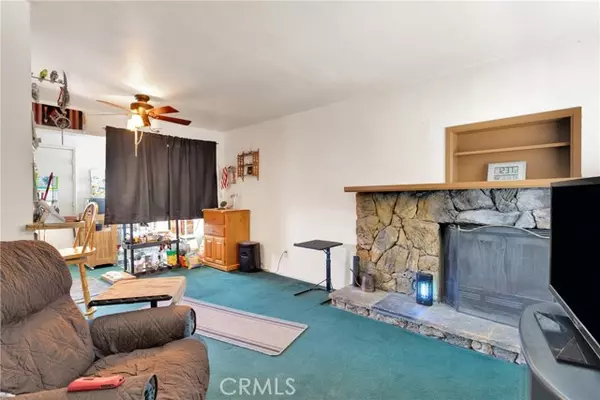 Phelan, CA 92371,5335 Palmdale RD