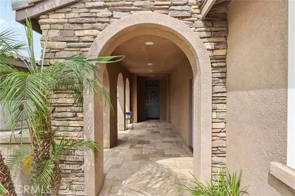 Riverside, CA 92504,16577 Edge Gate DR