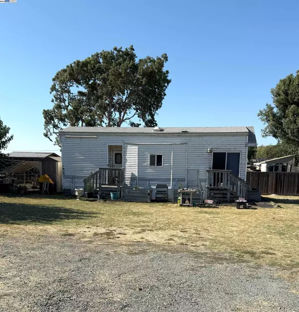 Bethel Island, CA 94511,6943 Piper Rd