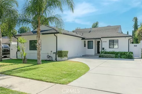 6709 Mammoth AVE, Valley Glen, CA 91405