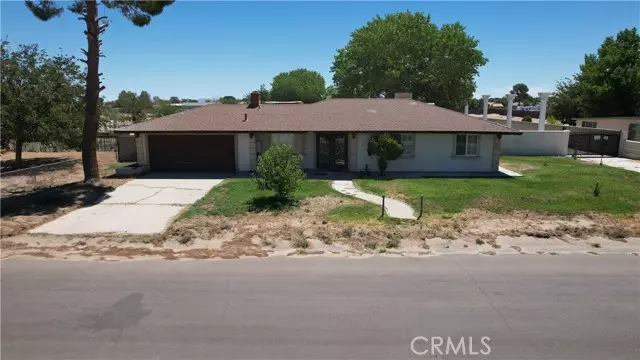 Lake Los Angeles, CA 93535,41060 158th ST