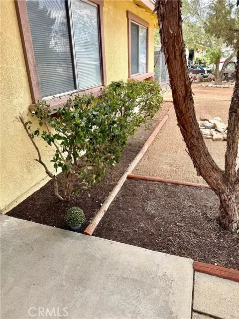 Apple Valley, CA 92308,10575 KIAVAN RD