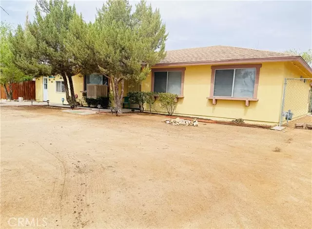 Apple Valley, CA 92308,10575 KIAVAN RD