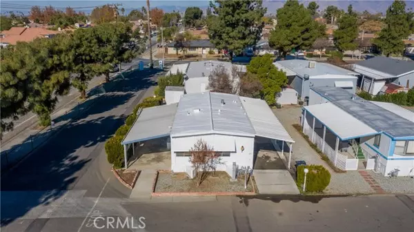 725 W THORNTON AVE 25, Hemet, CA 92543