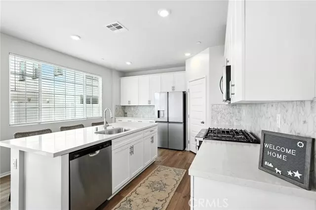 Temecula, CA 92591,28267 Ashtree ST