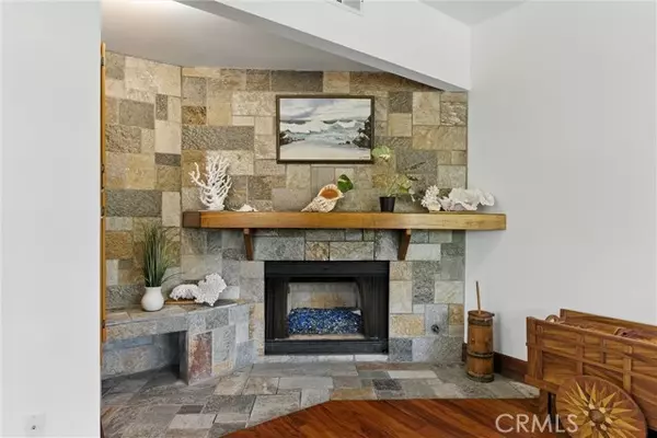 Culver City, CA 90230,10717 Whitburn ST