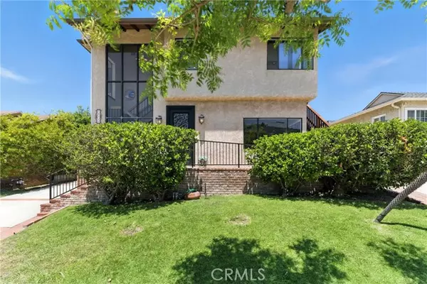 10717 Whitburn ST, Culver City, CA 90230