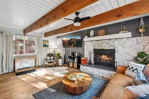 Sugarloaf, CA 92386,316 Cedar LN