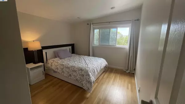 Fremont, CA 94536,38526 Canyon Heights DR