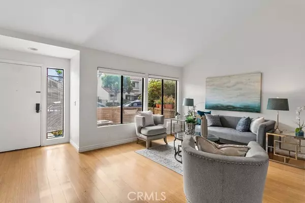 Irvine, CA 92612,21 Morena 31