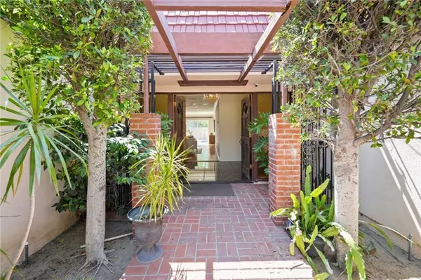 Granada Hills, CA 91344,12525 Daryl AVE