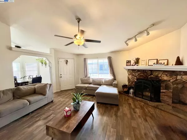 San Jose, CA 95138,6130 Monterey Rd 316