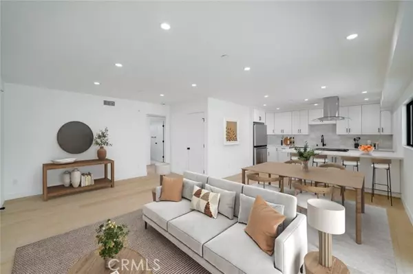 1334 9th ST 2, Santa Monica, CA 90401
