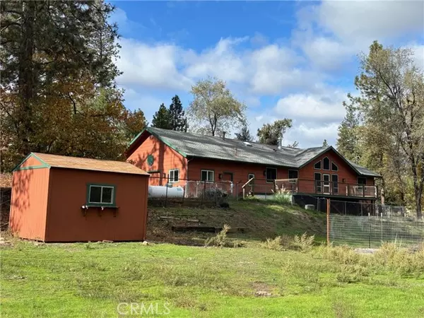 Mariposa, CA 95338,5906 Pine Top DR