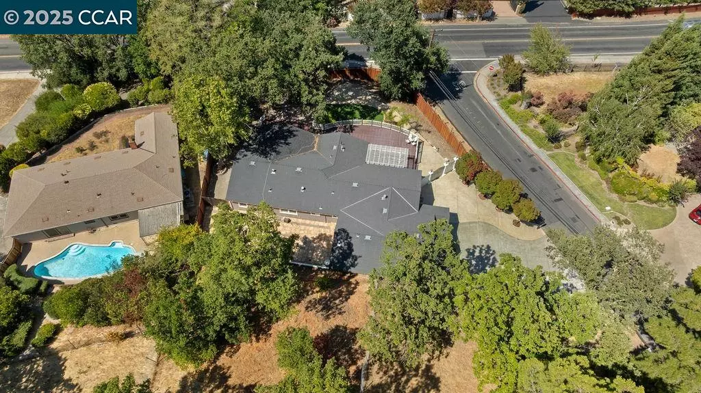 Walnut Creek, CA 94596,11 Rudgear Dr