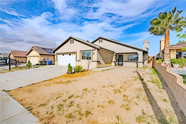 Adelanto, CA 92301,14403 Caroline ST