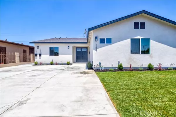 Compton, CA 90220,1601 1603 W 165th ST