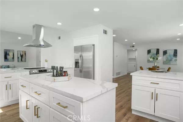 4566 Hancock CIR, Oceanside, CA 92056