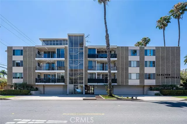 Long Beach, CA 90803,2772 E 2nd ST E2