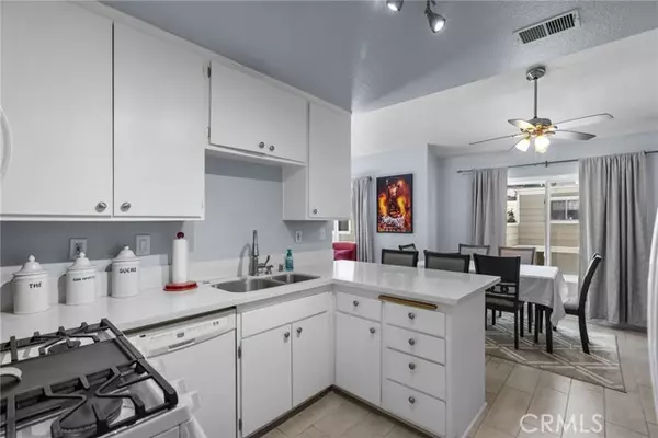 Castaic, CA 91384,31321 The Old RD G