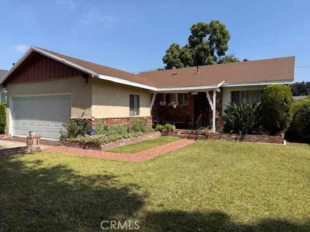 141 W Scott ST, Long Beach, CA 90805
