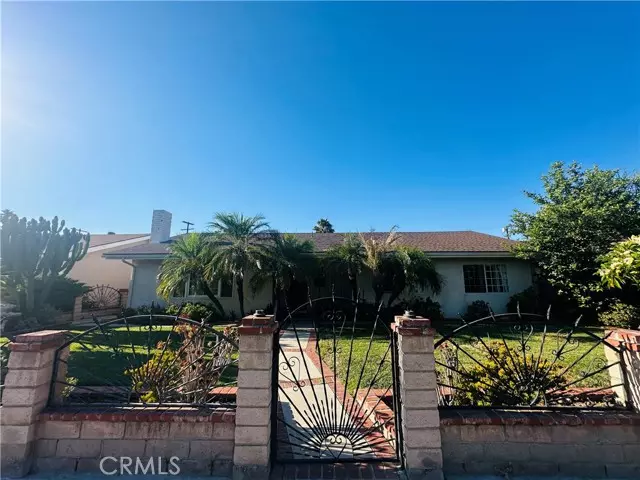 22427 Vanowen ST, West Hills, CA 91307