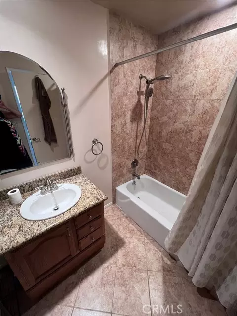 Culver City, CA 90230,5600 Kensington WAY 209