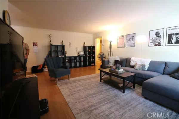 Burbank, CA 91506,525 S Shelton ST 102